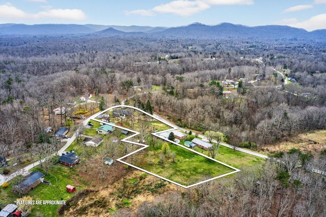 1540 Happy Top Road, Clay City, KY 40312