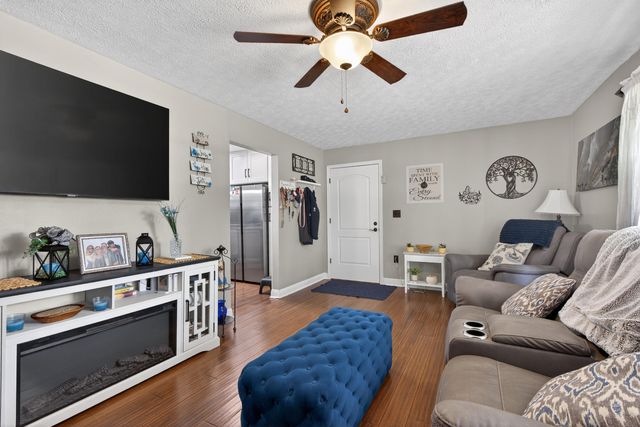 1540 Happy Top Road, Clay City, KY 40312