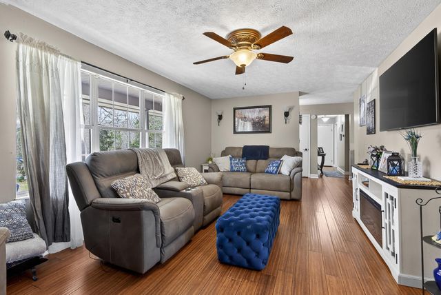 1540 Happy Top Road, Clay City, KY 40312