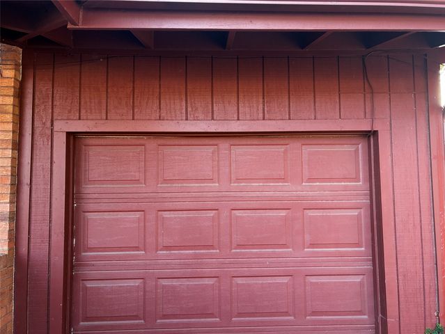 1204 Adelaide Drive, Dallas, TX 75216