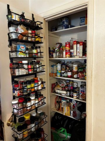 1204 Adelaide Drive, Dallas, TX 75216