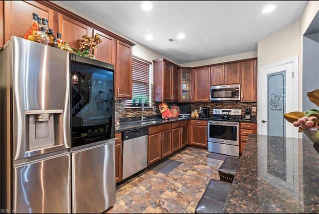 2406 Alder PL, Suffolk, VA 23435