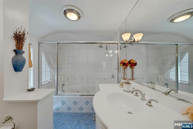 733 Lotus Avenue, Oradell, NJ 07649
