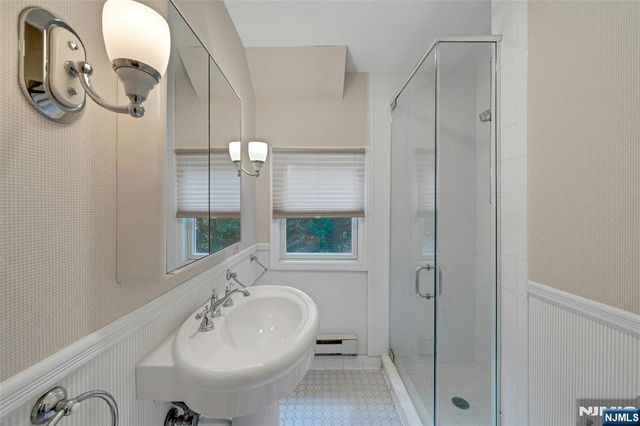 733 Lotus Avenue, Oradell, NJ 07649