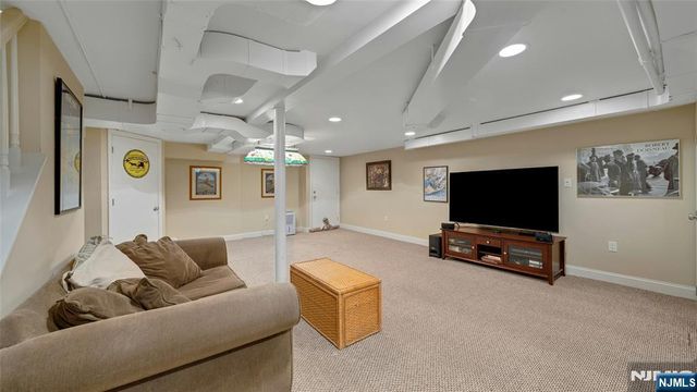 733 Lotus Avenue, Oradell, NJ 07649