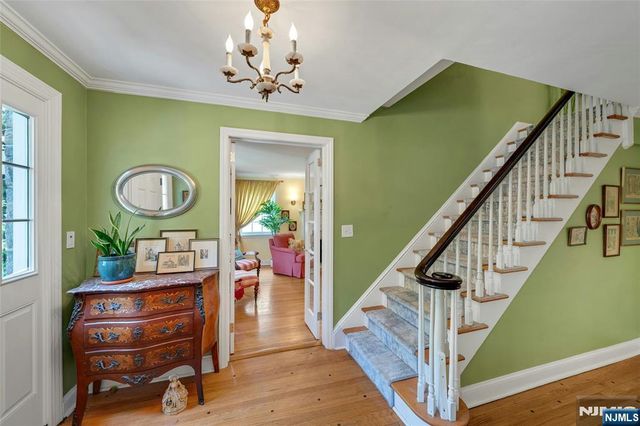 733 Lotus Avenue, Oradell, NJ 07649