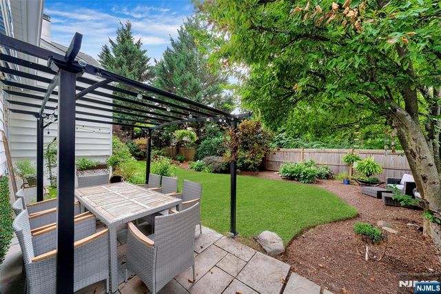 733 Lotus Avenue, Oradell, NJ 07649