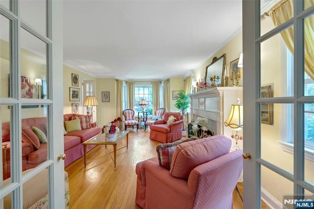 733 Lotus Avenue, Oradell, NJ 07649