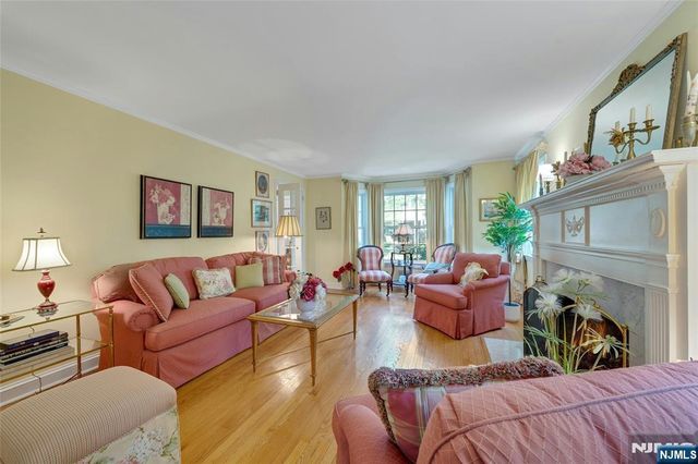 733 Lotus Avenue, Oradell, NJ 07649
