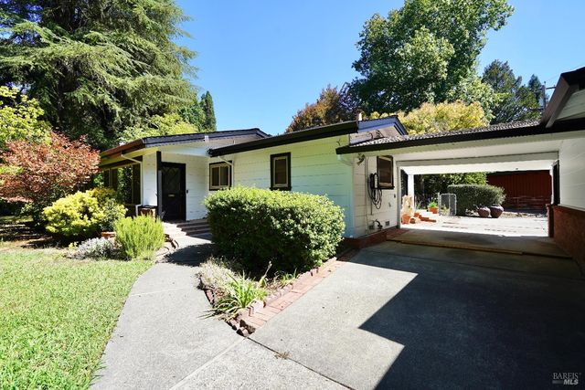 109 Glass Mountain Ln, St. Helena, CA 94574