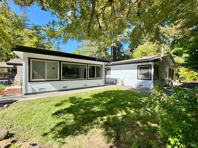 109 Glass Mountain Ln, St. Helena, CA 94574