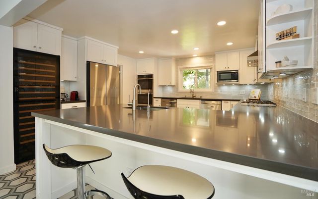 109 Glass Mountain Ln, St. Helena, CA 94574