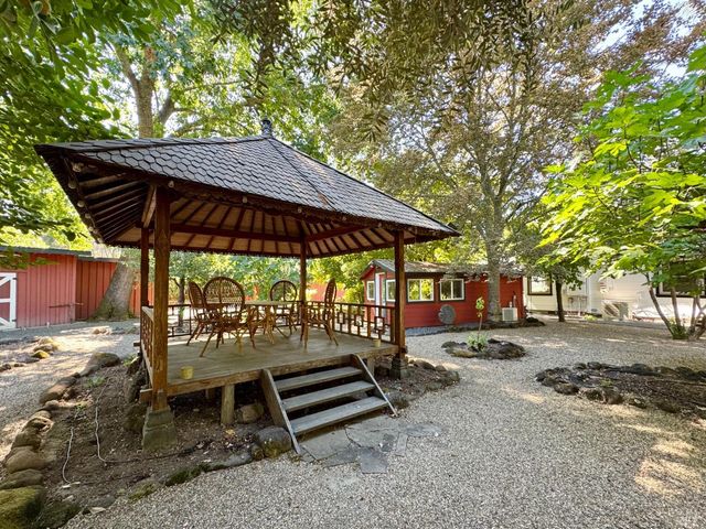 109 Glass Mountain Ln, St. Helena, CA 94574