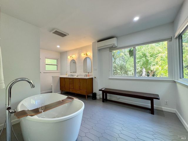 109 Glass Mountain Ln, St. Helena, CA 94574