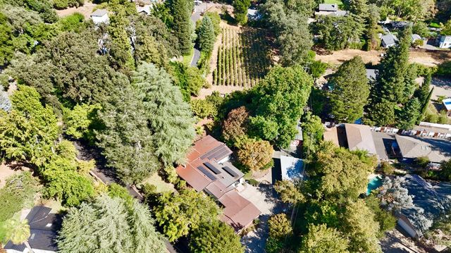 109 Glass Mountain Ln, St. Helena, CA 94574