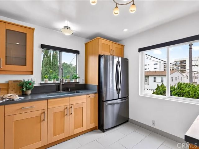 2302 E 2nd Street 2D, Long Beach, CA 90803