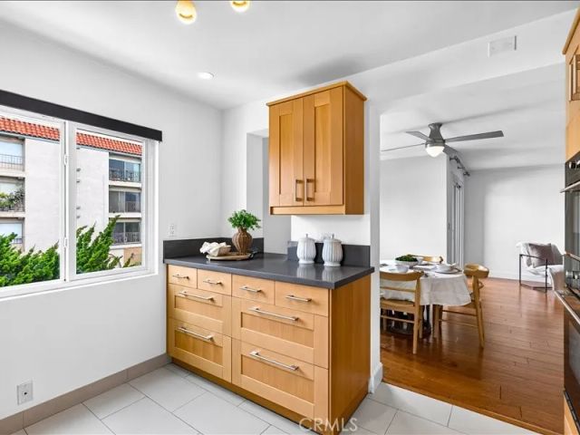 2302 E 2nd Street 2D, Long Beach, CA 90803