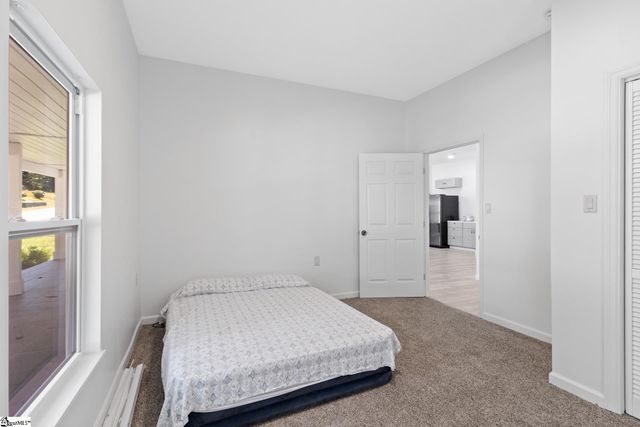 904 W Hampton Street, Laurens, SC 29360