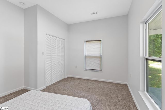 904 W Hampton Street, Laurens, SC 29360