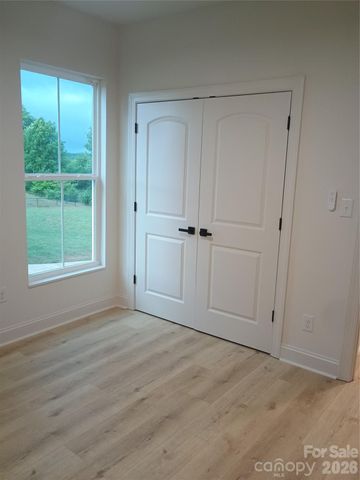 139 Blue Sky Circle, Shelby, NC 28152