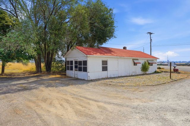 17327 E Trent Ave, Spokane Valley, WA 99216