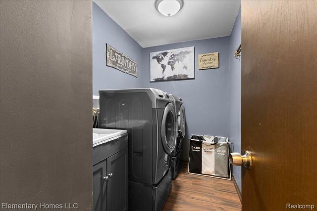 53260 Forestglade Drive, Chesterfield Township, MI 48047