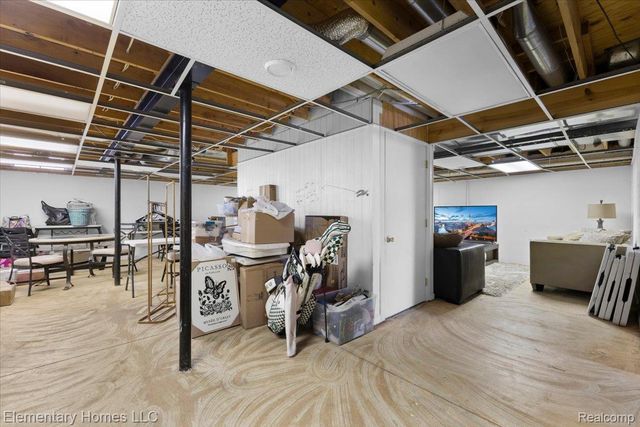 53260 Forestglade Drive, Chesterfield Township, MI 48047