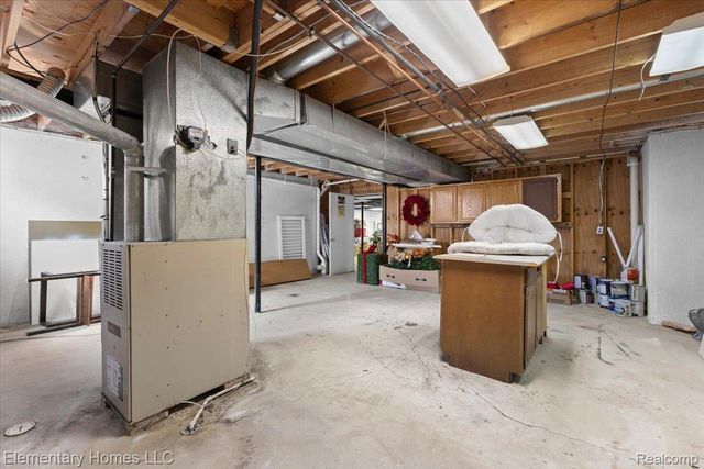 53260 Forestglade Drive, Chesterfield Township, MI 48047