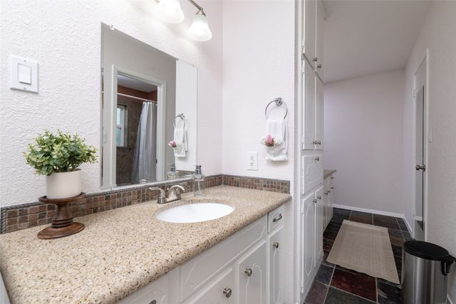 6316 Tosca Drive, Haltom City, TX 76180