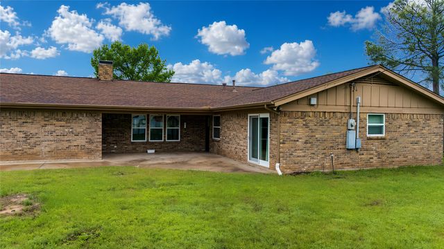 6316 Tosca Drive, Haltom City, TX 76180