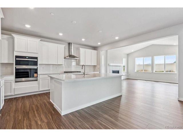 2573 Bailey Ln, Lafayette, CO 80026