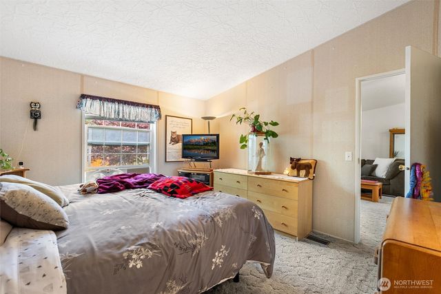 12506 142nd Avenue E, Puyallup, WA 98374