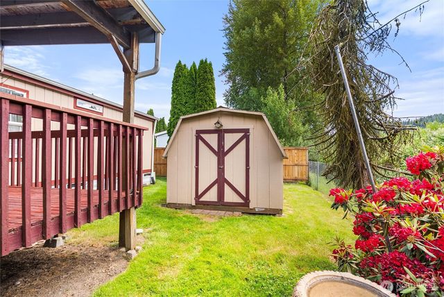 12506 142nd Avenue E, Puyallup, WA 98374