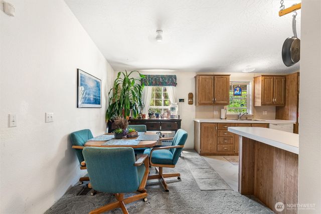 12506 142nd Avenue E, Puyallup, WA 98374