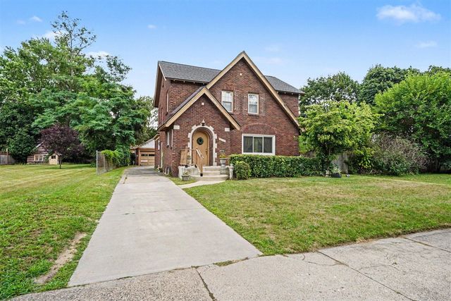 2044 Godwin Avenue, Grand Rapids, MI 49507
