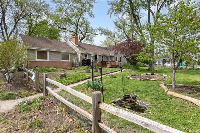 53025 Ridgewood Drive, South Bend, IN 46637