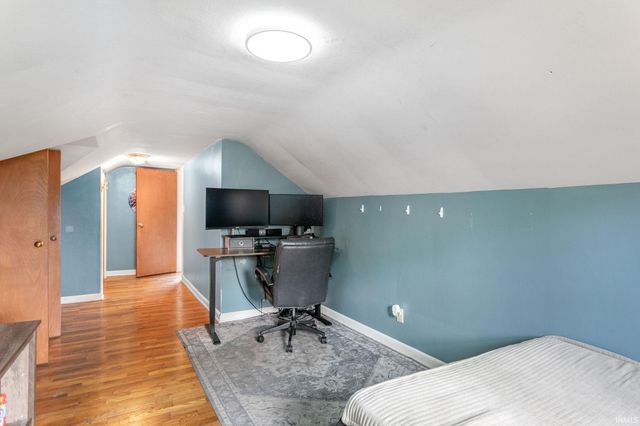 53025 Ridgewood Drive, South Bend, IN 46637