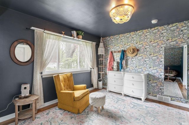 53025 Ridgewood Drive, South Bend, IN 46637