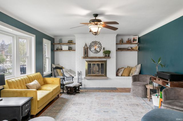 53025 Ridgewood Drive, South Bend, IN 46637