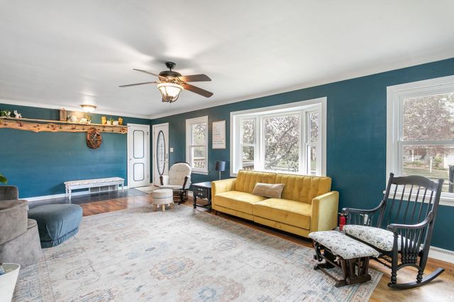 53025 Ridgewood Drive, South Bend, IN 46637