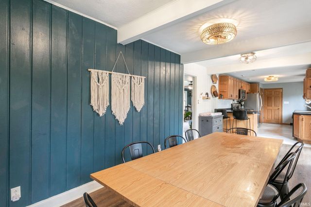 53025 Ridgewood Drive, South Bend, IN 46637