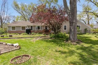 53025 Ridgewood Drive, South Bend, IN 46637