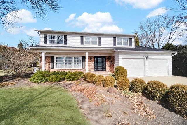 24 W Berkley Drive, Arlington Heights, IL 60004