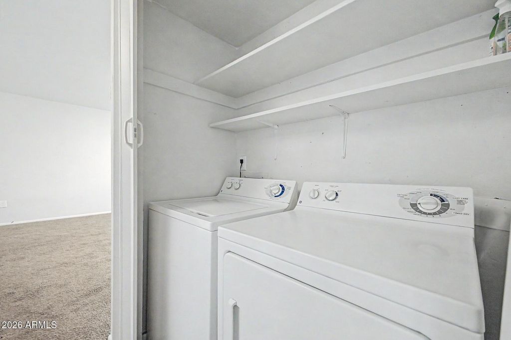 Image 13 of property listing at 4505 N 26TH Drive, Phoenix, AZ 85017