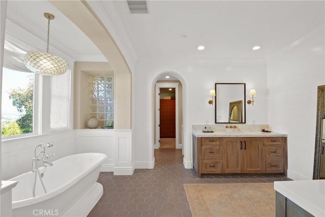 8 Calle Angelitos, San Clemente, CA 92673