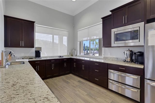 2119 Summersweet DR, Alva, FL 33920