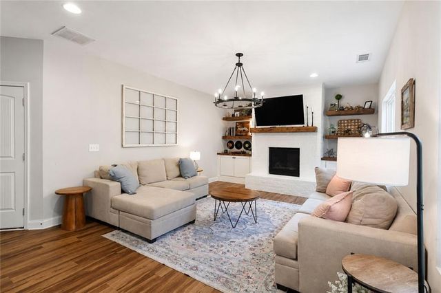 341 Norwood Lane, Winder, GA 30680