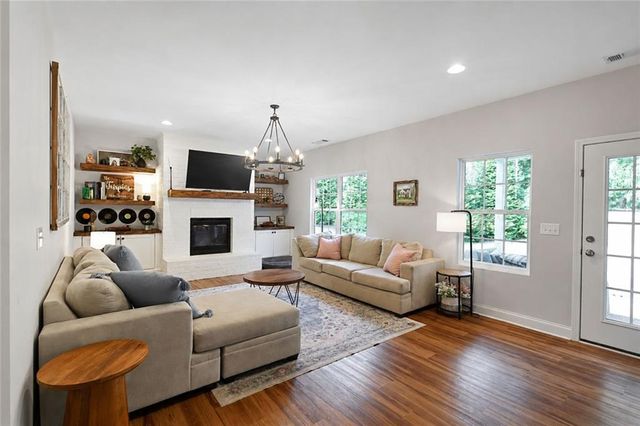 341 Norwood Lane, Winder, GA 30680