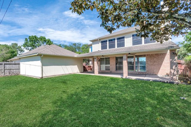 3210 Shadowwalk Drive, Houston, TX 77082