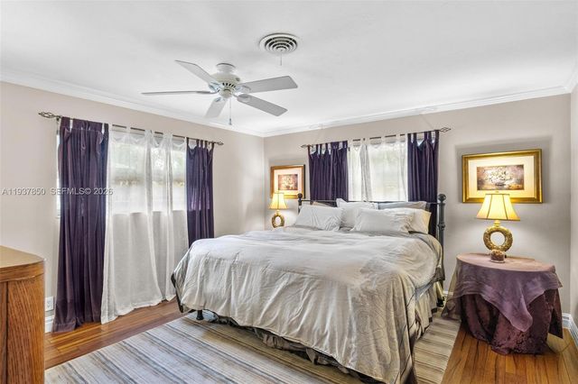 5670 NE 21st Dr, Fort Lauderdale, FL 33308